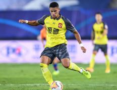 MKSPORTS-风云突变广州队赛前门线救险，西甲版图或变，球迷炸锅，团队化学反应显著(风云突变打一个数字)