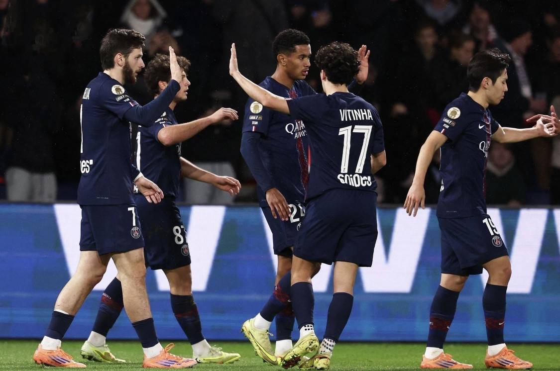 MKSPORTS-德布劳内在巴黎圣日耳曼比赛中回归赛场,势不可挡引发热议!的简单介绍