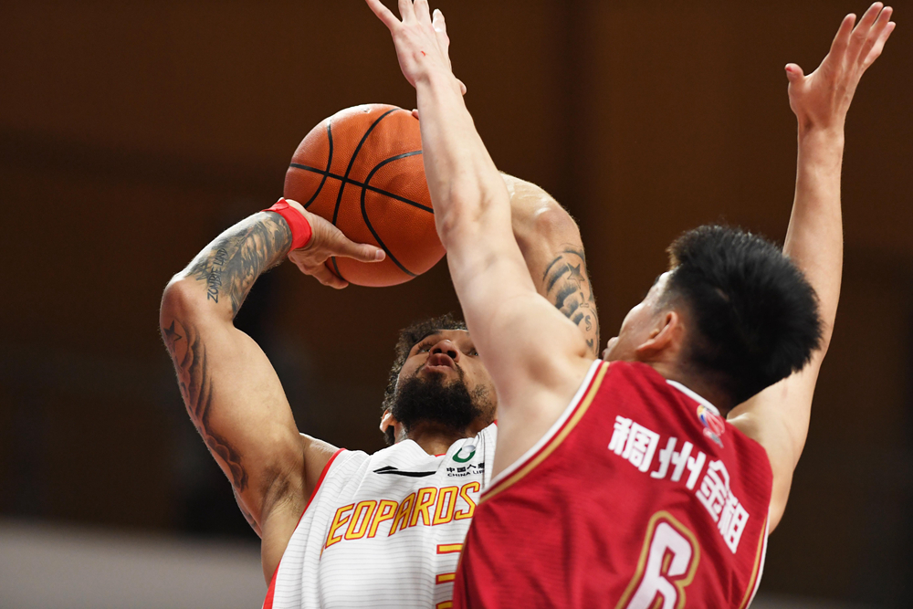 MK体育-穆雷新星出色防守表现惊艳,加拿大队未来可期!的简单介绍