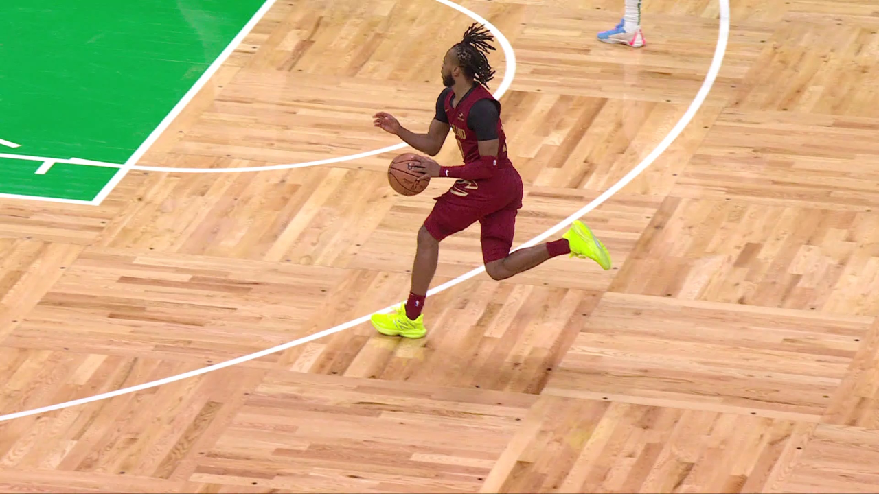 MKSPORTS-关于塔图姆回归赛场，回归赛场首场状态亮眼，C9观众沸腾！的信息